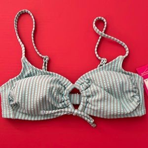 Womens/juniors size small 0-2 xhilaration bathing suit top